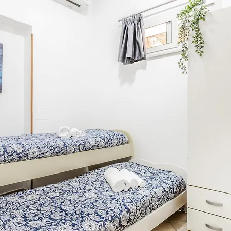 Вилла 'villa Venere Deluxe' 50mt Sea-free Parking-garden