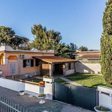 'villa Venere Deluxe' 50mt Sea-free Parking-garden Вилла Террачина